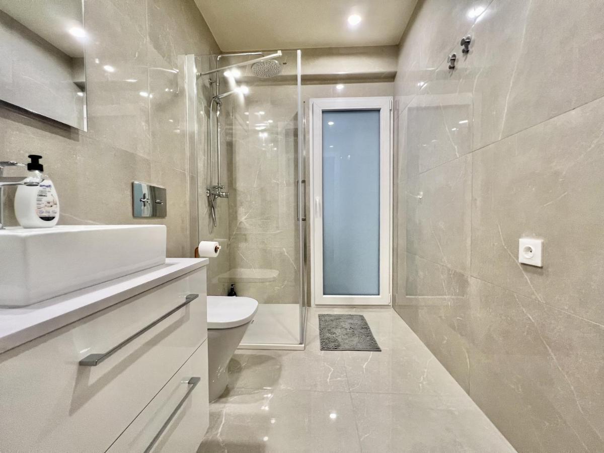 Cozy San Cristobal Apartment In Heart Of אליקאנטה מראה חיצוני תמונה