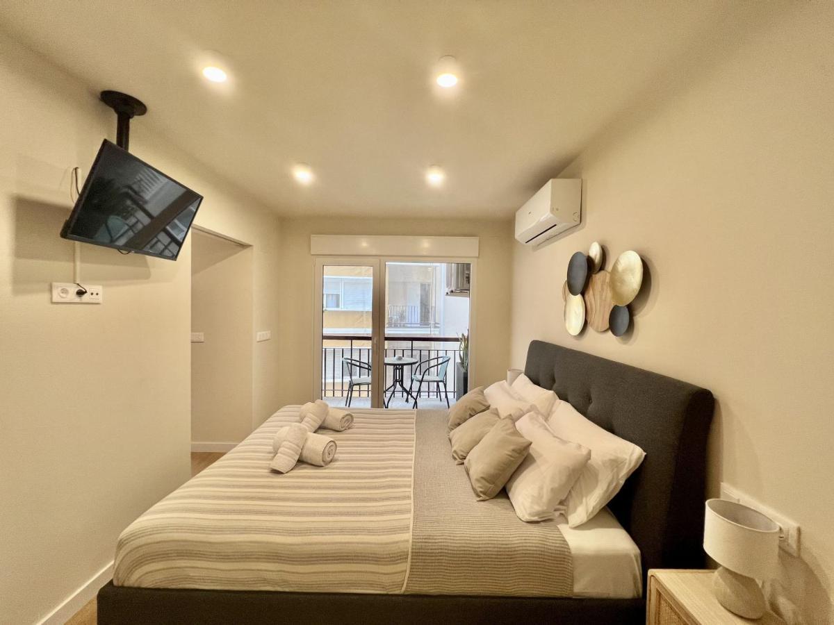 Cozy San Cristobal Apartment In Heart Of אליקאנטה מראה חיצוני תמונה